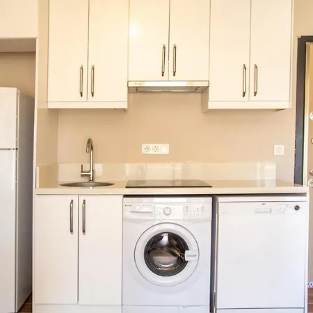Charming Flat Near Sea With Shared Pool In * Çeşme
